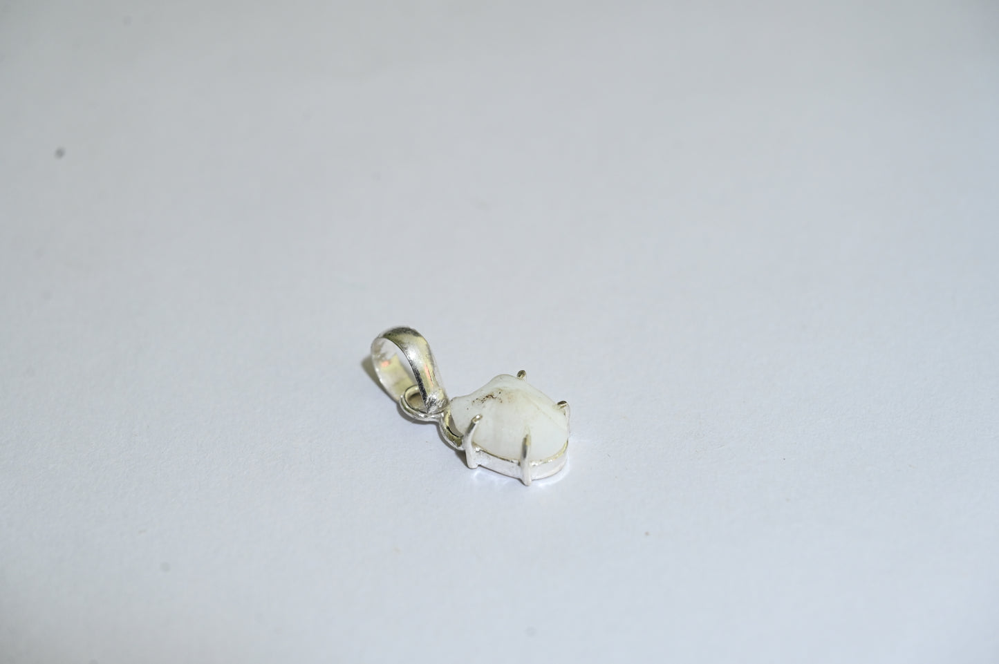 Machh Mani Pendant Locket