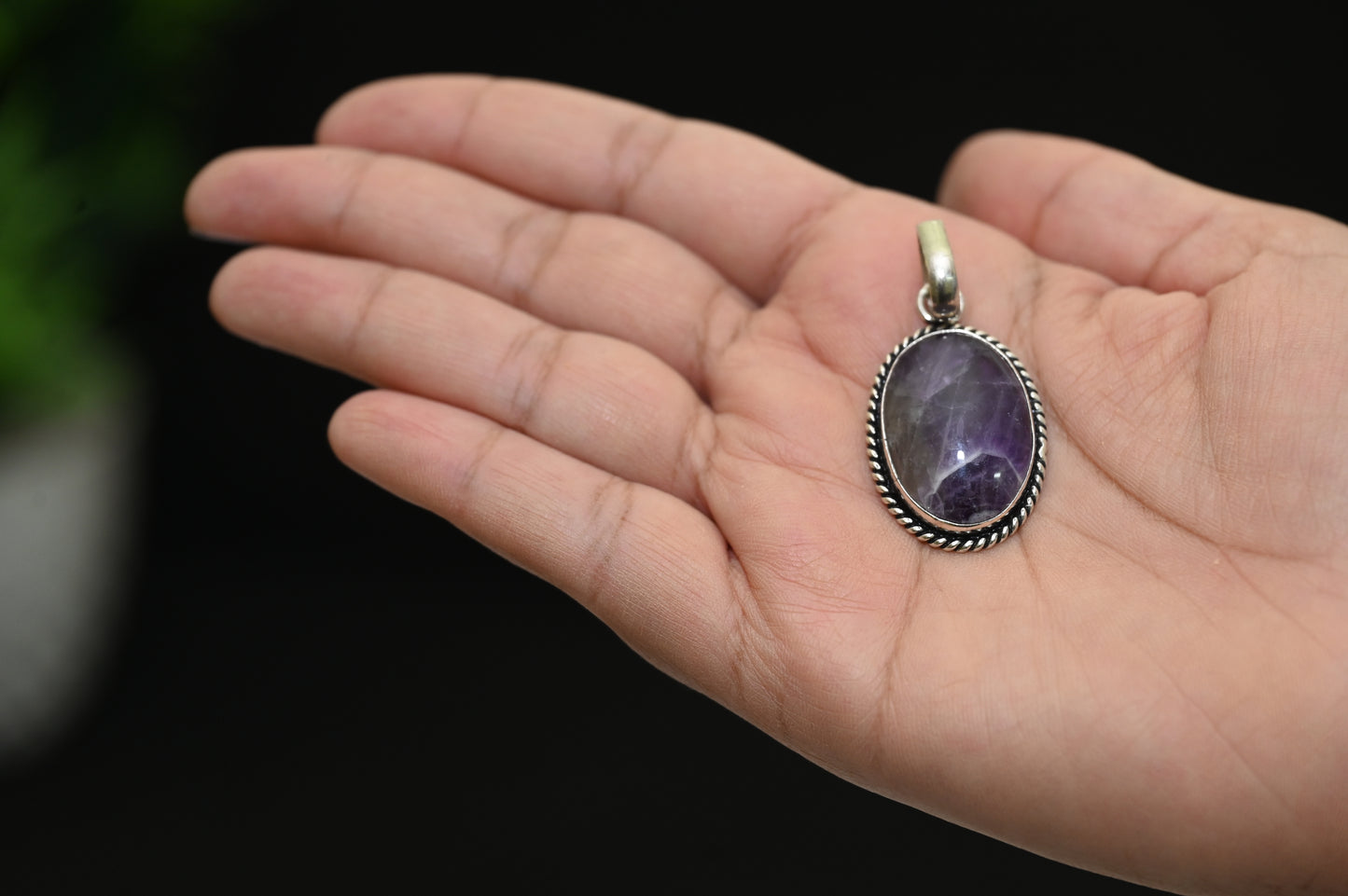 Amethyst pendent ( AAA Quality)