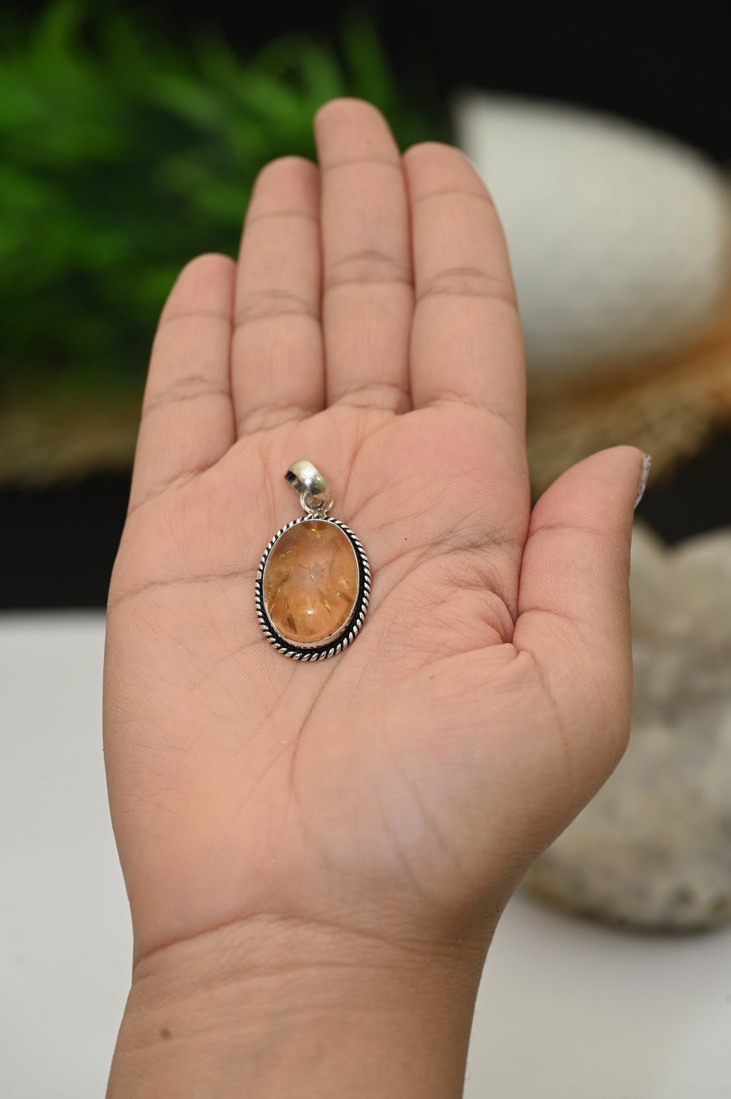 Citrine pendent ( Money and career growth )