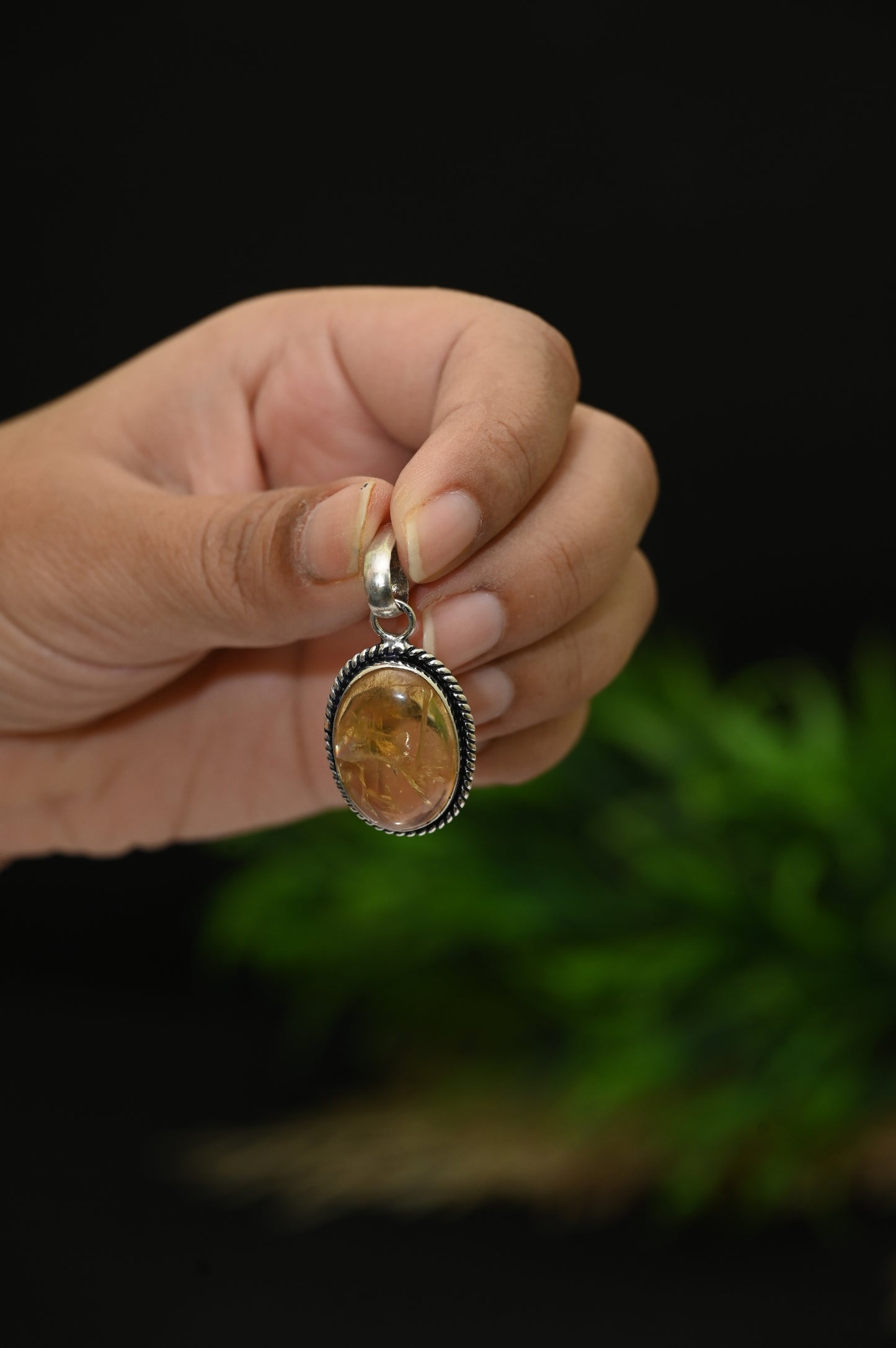 Citrine pendent ( Money and career growth )
