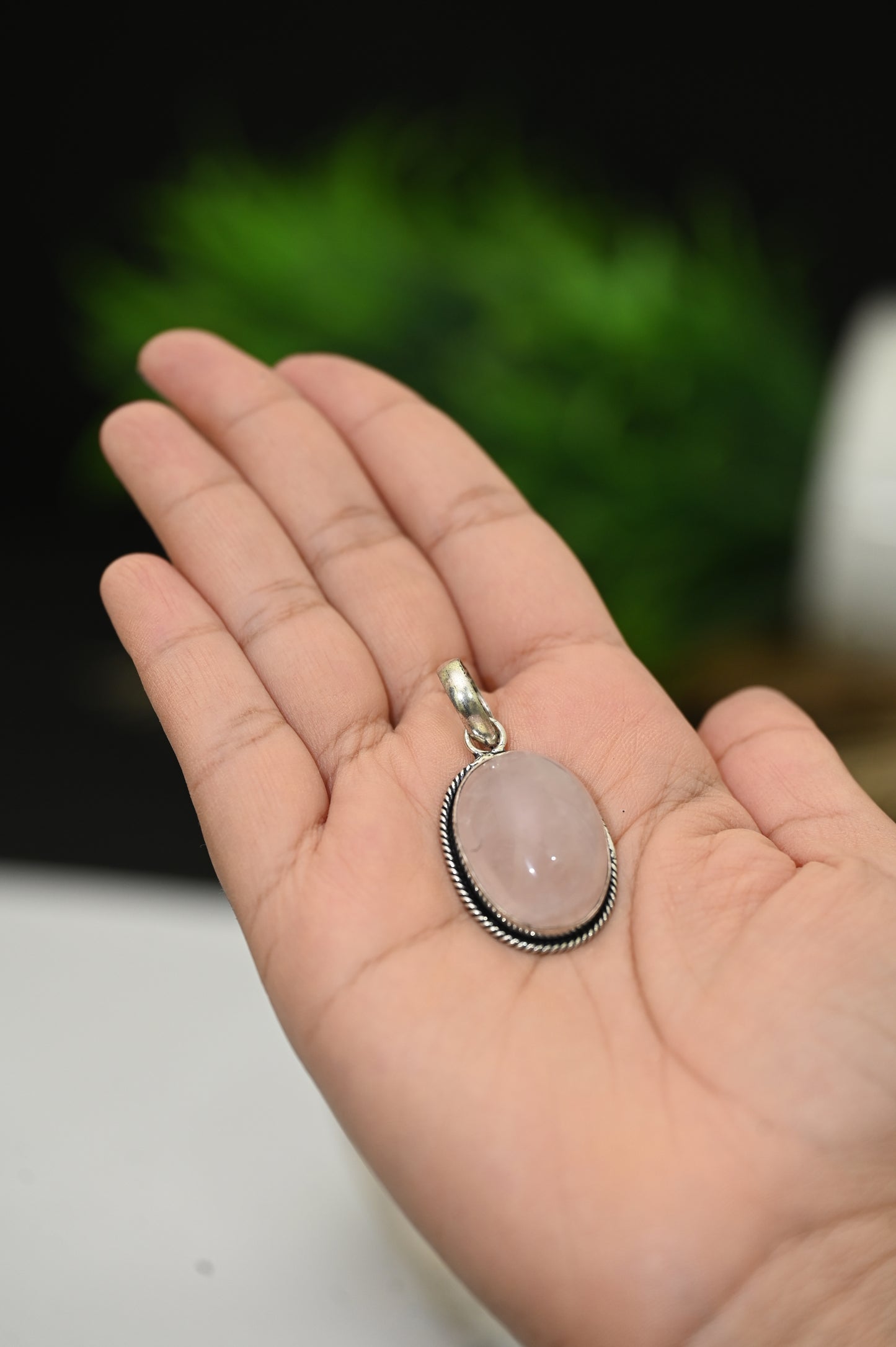 Rose quartz pendent