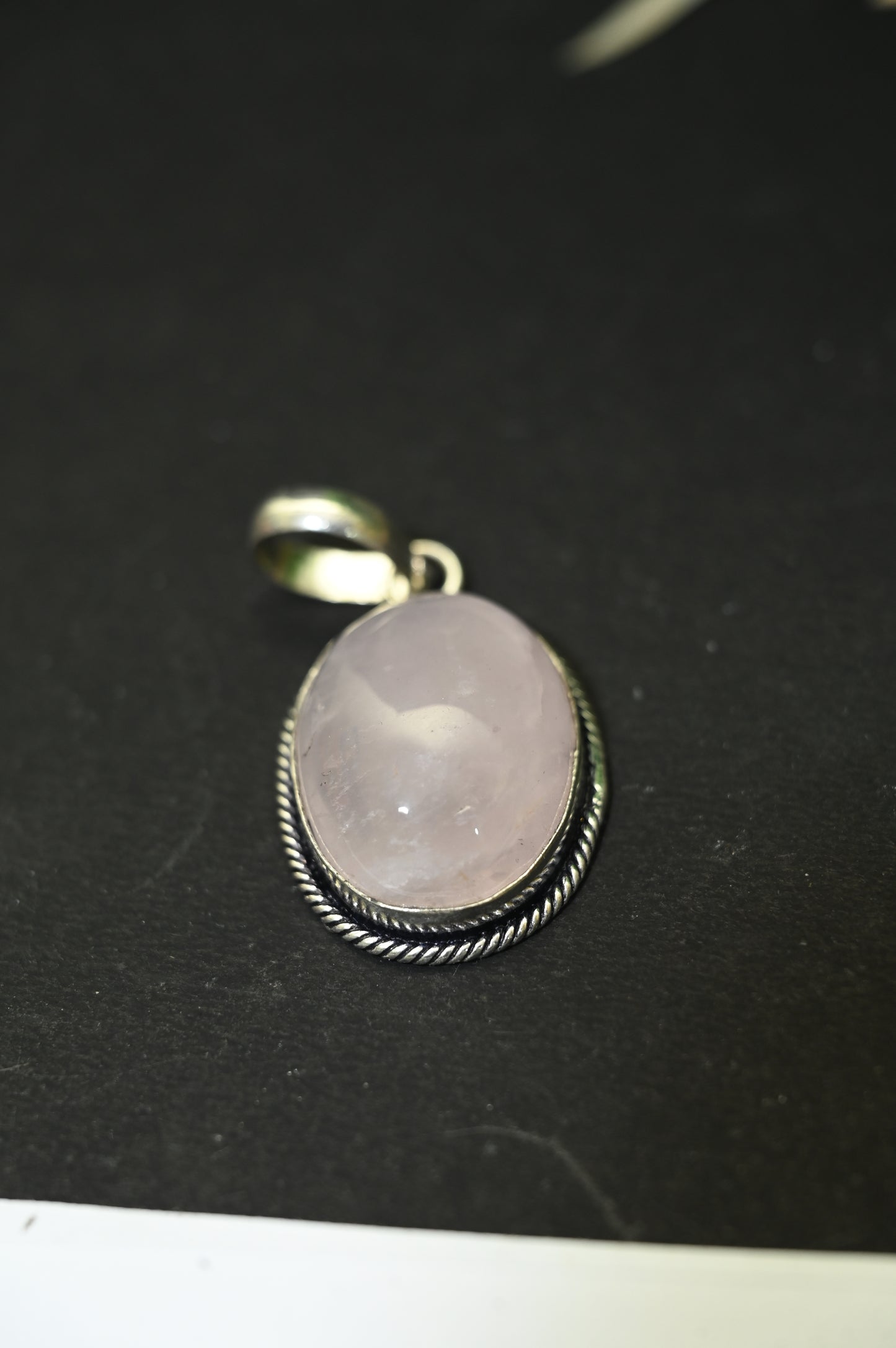 Rose quartz pendent