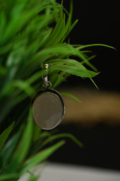 Rose quartz pendent