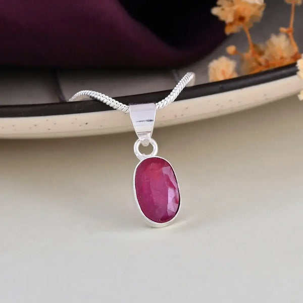 Ruby (manik) Pendant