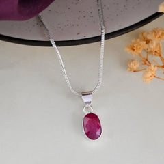 Ruby (manik) Pendant